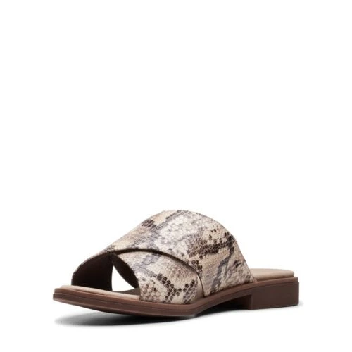 Declan Ivy 4 Declan Ivy - Image 4